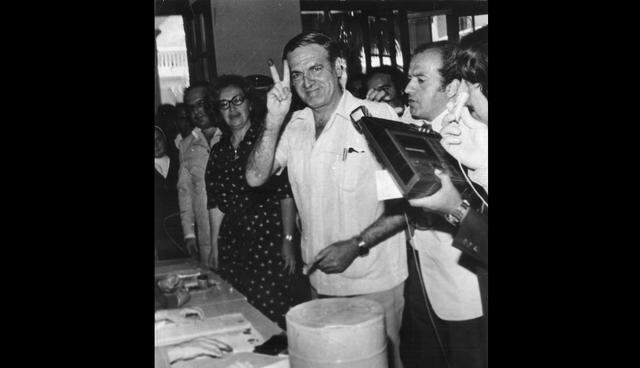 El Comercio informó así la victoria de Eduardo Orrego Villacorta, de Acción Popular, en el proceso electoral de 1980. Se impuso sobre Alfonso Barrantes que quedó en segundo lugar. (Foto: Archivo El Comercio)