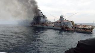 Publican imágenes del hundimiento del crucero insignia ruso Moskva; esto dicen los analistas 