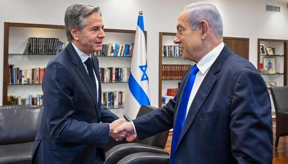 El Primer Ministro Benjamín Netanyahu mantiene una reunión privada con el Secretario de Estado de Estados Unidos, Antony Blinken, este martes en Tel Aviv. .-EFE/ Kobi Gideon (GPO)