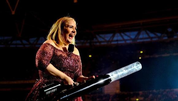 Adele sorprende a fans con aspecto físico en el after party del Oscar 2020. (Foto: AFP)