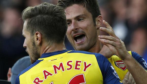 Arsenal igualó 2-2 de visita ante el Everton con gol de Ramsey