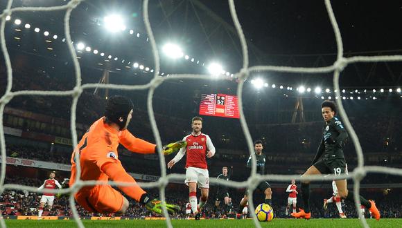 Manchester City le hizo tres golazos al Arsenal en su campo en solo 18 minutos. Los tantos fueron compartidos en YouTube. (Foto: AFP)