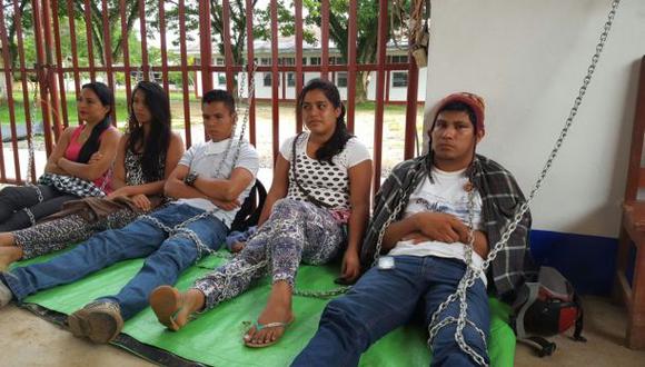 Universitarios en huelga de hambre para pedir inicio de clases