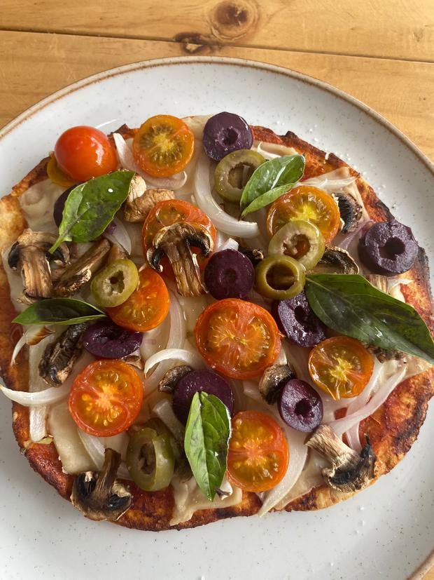 Vegan and gluten-free pizza from Madre Planta.