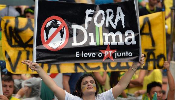 Dilma Rousseff responde a protestas con paquete anticorrupción