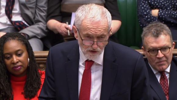 Jeremy Corbyn dice que la reunión con Theresa May fue "útil" pero "no concluyente". Foto: AFP