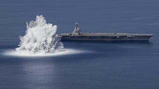 EE.UU. detona bomba de 18.000 kilos para probar la resistencia de un buque y provoca un sismo | VIDEO
