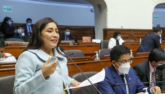 Kelly Portalatino es la vocera de la bancada de Perú Libre. Foto: Congreso