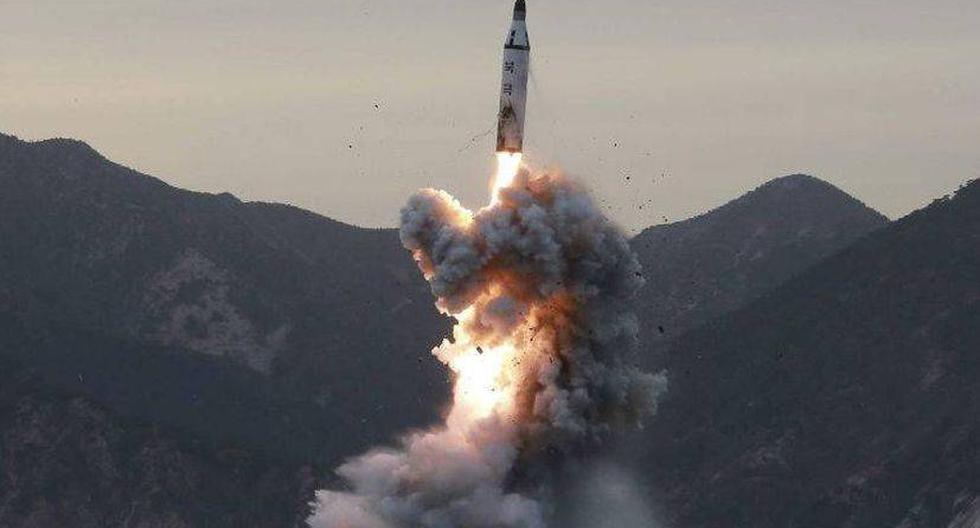 Foto de archivo del lanzamiento de un misil de Corea del Norte (EFE)