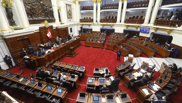 El Pleno del Congreso extendió su sesión del más reciente pleno hasta la madrugada del viernes 17 de junio. (Foto: Congreso de la República)