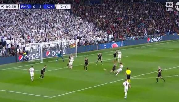 Marco Asensio, a falta de veinte minutos para que acabe el partido, convirtió el primer gol del Real Madrid ante Ajax