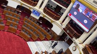 El detrás de cámaras de las sesiones virtuales de los congresistas en la cuarentena