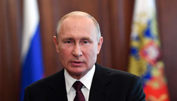 Vladimir Putin denuncia las “extrañas” críticas de la Unión Europea a la vacuna rusa Sputnik V contra el coronavirus (Foto: Alexey NIKOLSKY / Sputnik / AFP).