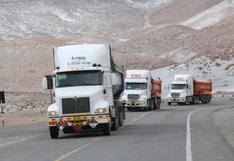 Se reanuda tránsito de manera restringida en vía de ingreso a Arequipa