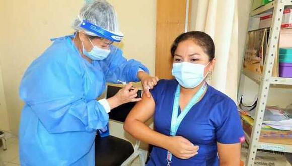Piura: el proceso de vacunación de la segunda dosis comenzó el último martes 2 de marzo en el Hospital de Santa Rosa