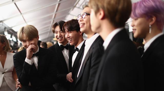 BTS en la alfombra roja de los Grammy 2019. (Foto: AFP)