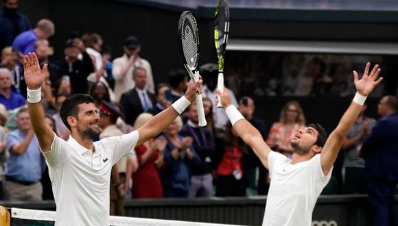 Djokovic va por su título de Grand Slam número 24, mientras que Alcaraz quiere alcanzar el segundo. (Foto: Agencias / Composición)