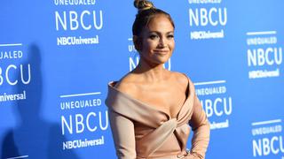 Jennifer López lució toda su belleza en gala de NBC [FOTOS]