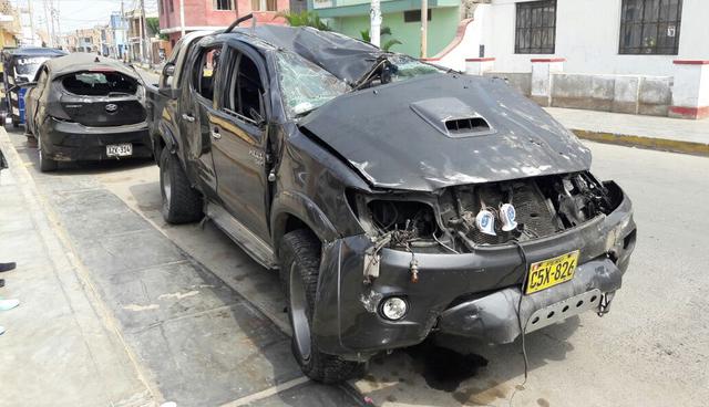 Accidente ocurrió a las 10 a.m. a la altura del kilómetro 50 de la Panamericana Sur. Agravó la congestión en la zona tras regreso de limeños. (Foto: Juan Guillermo Lara / El Comercio)