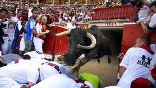 Las cornadas más impresionantes que dejaron las fiestas de San Fermín [FOTOS]