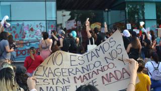 Mujeres marchan en Nueva León pidiendo justicia por caso Debanhi y desaparecidas