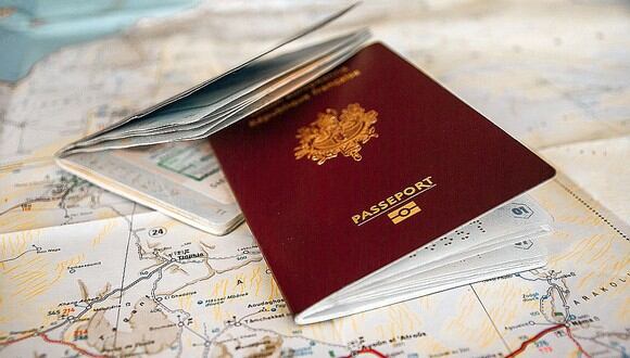 Cae maestro de la falsificación en España: La "estrella" entre sus productos era el pasaporte, con un precio de entre 5.000 y 6.000 euros. (Foto: Pixabay)