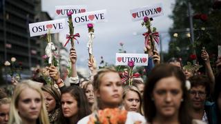 “Creo que nunca lo superaremos”: cómo está Noruega 10 años después de los atentados que dejaron 77 muertos