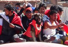 Perro que acompañó protestas en Bolivia es la sensación en Facebook