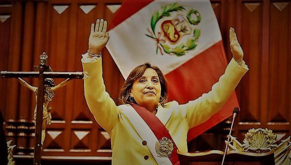 Dina Boluarte juró como nueva presidenta tras la vacancia de Pedro Castillo