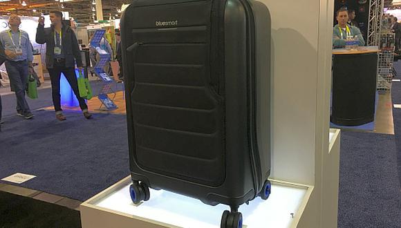 CES 2106: conoce cómo funciona la maleta de viajes inteligente
