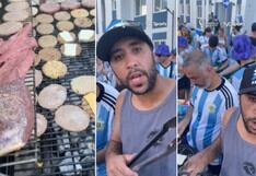 Hinchas argentinos jugaron fútbol en Qatar y un jeque les armó el asado