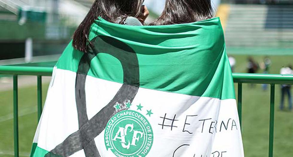 Desde Brasil buscan encontrar las respuestas de la tragedia que sufrió Chapecoense. Por ello, en el club plantean demandar a la aerolínea Lamia. (Foto: Getty Images)