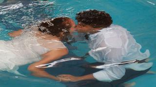 Más de 70 parejas se casan bajo el agua en Ventanilla [FOTOS]
