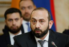 Armenia y Azerbaiyán acuerdan continuar las negociaciones de paz