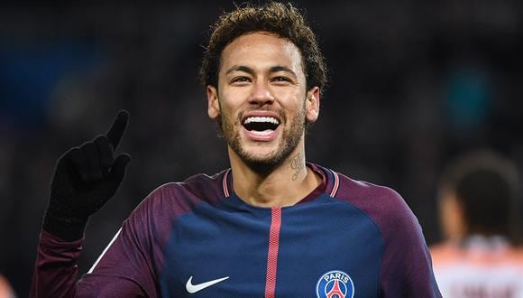 El periódico "Daily Star" reveló que el Manchester United quiere ofrecer a dos estrellas de su equipo y un monto adicional para convencer a Neymar de que fiche por ellos. (Foto: AFP)