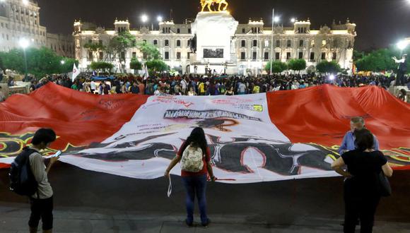 Plaza San Martín: plantón por 5 de abril y #YoApoyoDL1323 - 6