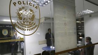 Brasil libera a policías que protegían a senadores investigados