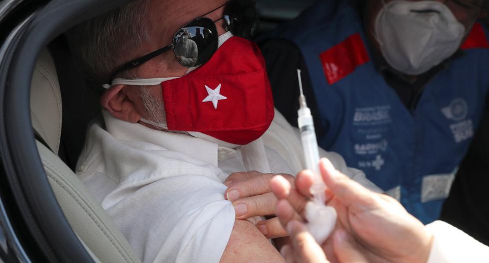 Lula da Silva receives a second dose against the coronavirus and asks Jair Bolsonaro to “listen to the science”