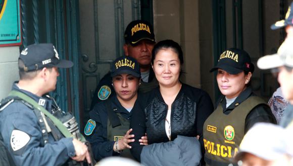 Keiko Fujimori, lideresa de Fuerza Popular, deberá cumplir 36 meses de prisión preventiva. (Foto: Alessandro Currarino/ El Comercio)