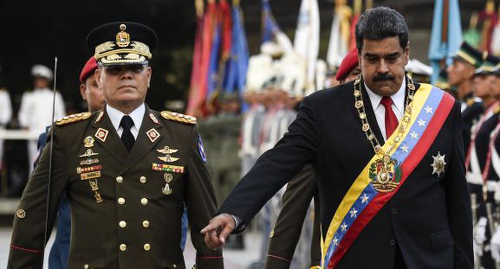 El presidente de Venezuela, Nicolás Maduro, y su ministro de Defensa, Vladimir Padrino. (Juan BARRETO / AFP).