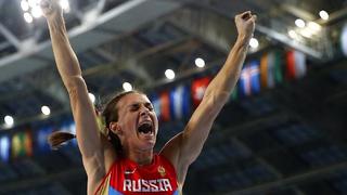 La rusa Yelena Isinbayeva conquistó Moscú y ganó su tercer título mundial
