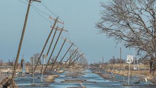 Louisiana: medio millón de hogares se quedan sin electricidad tras el impacto del huracán Delta | FOTOS