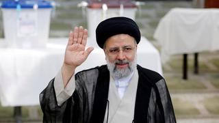 El clérigo ultraconservador Ebrahim Raisi gana de forma aplastante las presidenciales de Irán 