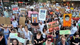 Miles piden en las calles dimisión del primer ministro de Australia por los incendios forestales | FOTOS