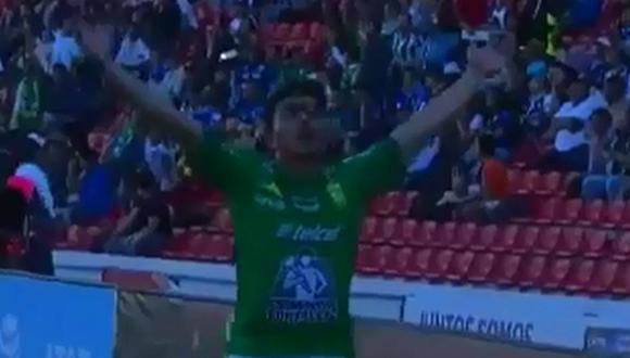 León marcó dos goles para ampliar la ventaja sobre Querétaro. (Foto: Captura Imagen TV)