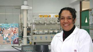 Científicas peruanas: Juana del Valle, la bióloga que investiga el dengue, la chikungunya y el zika