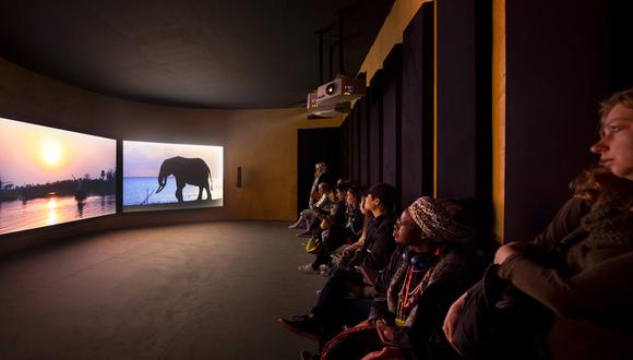 Four Nocturnes es una nueva comisión para el pabellón inaugural de Ghana en la 58ª Exposición Internacional de Arte de la Biennale di Venezia. Foto: David Levene.