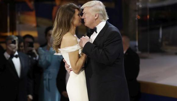 Así bailaron Trump y su esposa en su primera gala [VIDEO]