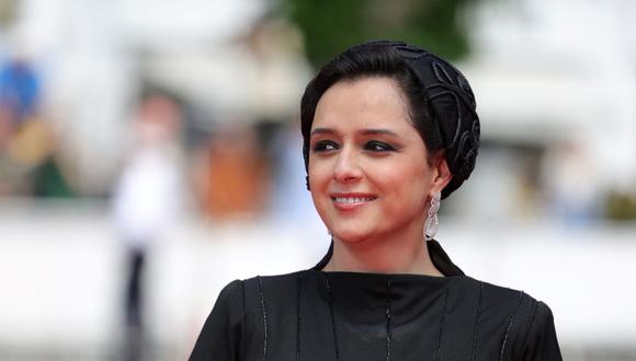 En esta foto de archivo tomada el 25 de mayo de 2022, la actriz iraní Taraneh Alidoosti llega a la proyección de la película "Leila's Brothers" durante la 75ª edición del Festival de Cine de Cannes. (VALERY HACHE / AFP).