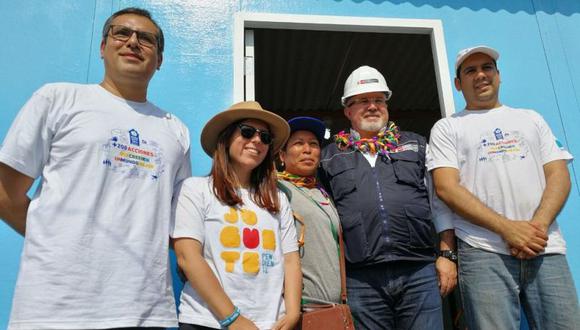 El ministro de Vivienda, Carlos Bruce, también destacó el desempeño de los voluntarios extranjeros. (Difusión)